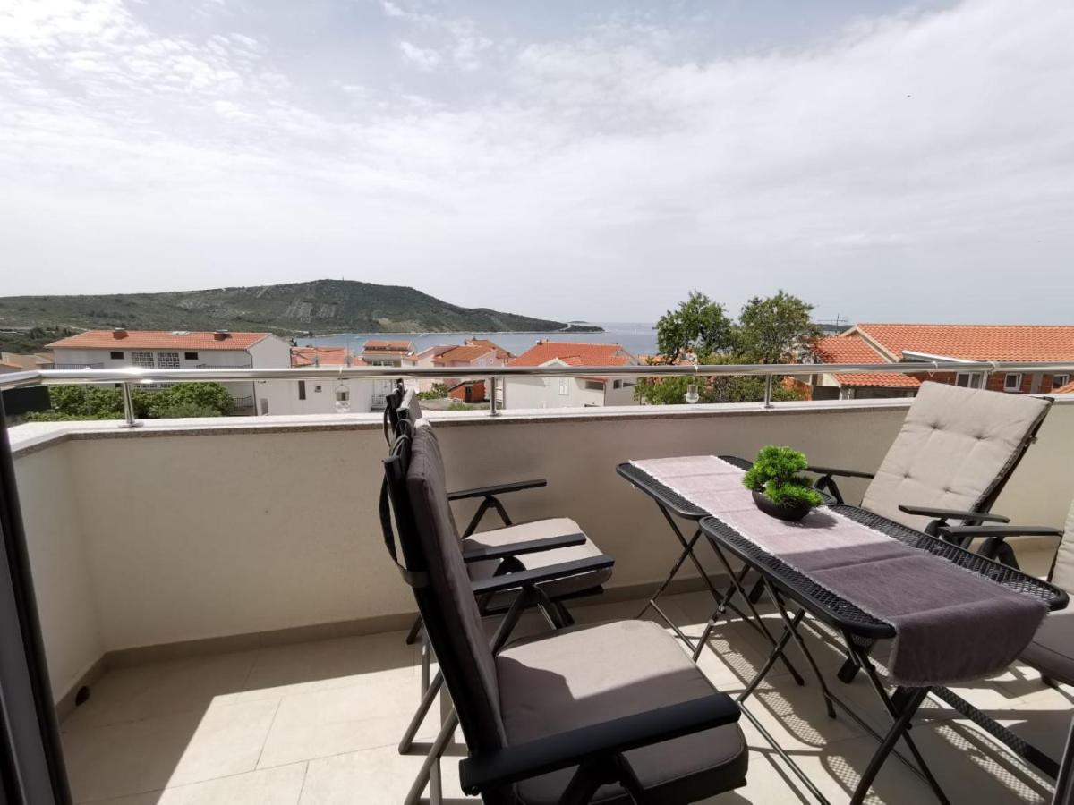 Ristovic Appartement Primošten Buitenkant foto