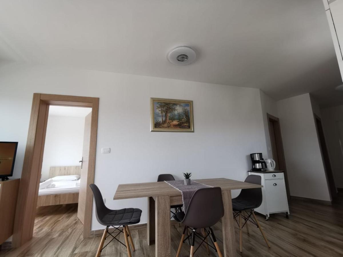 Ristovic Appartement Primošten Buitenkant foto